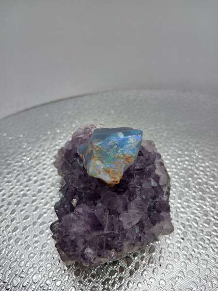 OPAL BLUE IRRIDESCENT